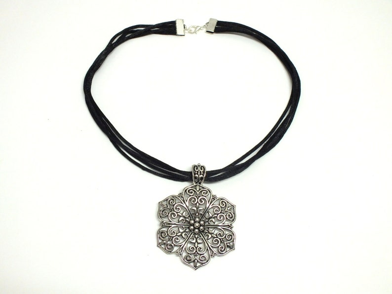 Flower Necklace Black Silk Necklace Filigree Flower Choker Rat Tail Necklace Filigree Pendant Silk Floral Necklace Ethnic Silk Necklace