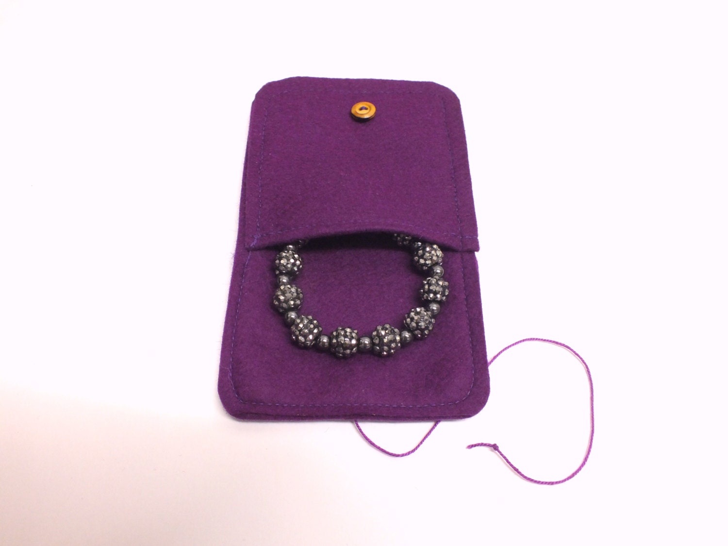 Bolsita joyería o de fieltro berenjena botones de -