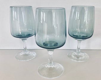 Atlantic Holmegaard beer/wine glasses were designed by Per Lütken in 1962 and in production from 1962-75