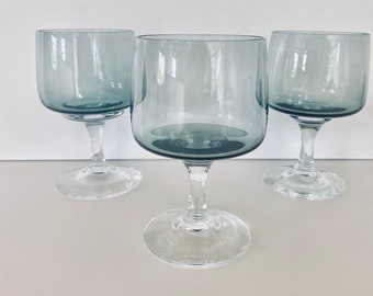Atlantic Holmegaard red wine glasses were designed by Per Lütken in 1962 and in production from 1962-75