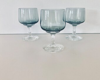 Atlantic Holmegaard portwine glasses were designed by Per Lütken in 1962 and in production from 1962-75