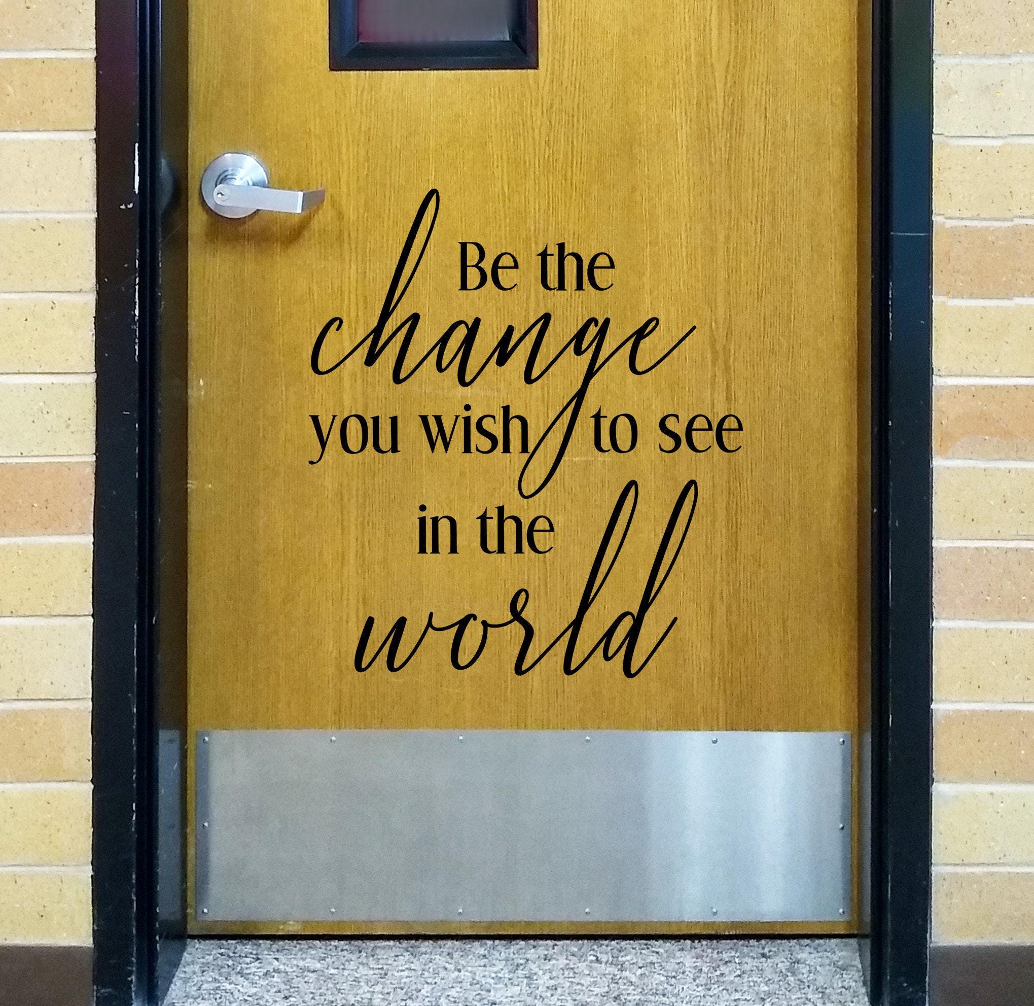 Autocollant Mural Citation Gandhi 'Be The Change...' - Noir, Vinyle, Décoration Murale Inspirante