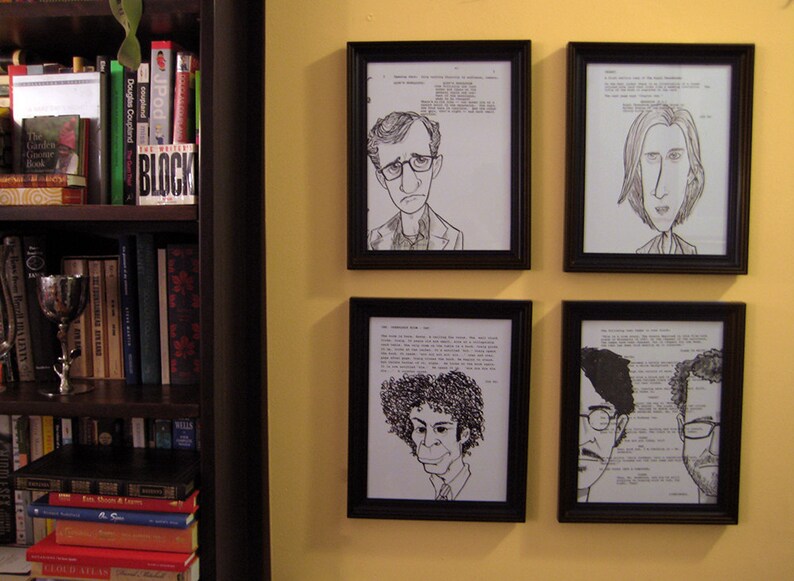Puede incluir: Cuatro dibujos en blanco y negro enmarcados en negro que representan a personas con texto debajo de cada dibujo.