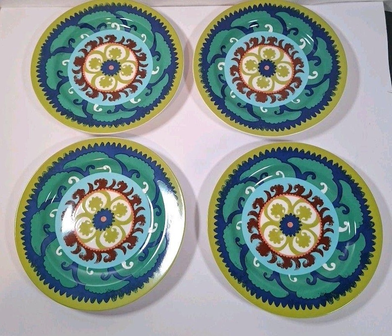 ANTHROPOLOGIE Folk Art Green Blue Artisan Designed Plate 8" #15586962 Qty 4 Ret bild 1