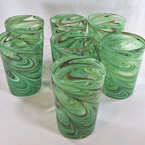 Retired ANTHROPOLOGIE Artisan 7 PC Green Swirl Hand Blown Glasses #1199077 New image 1