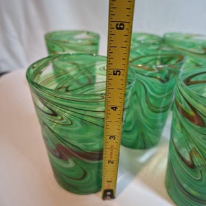 Retired ANTHROPOLOGIE Artisan 7 PC Green Swirl Hand Blown Glasses #1199077 New image 6