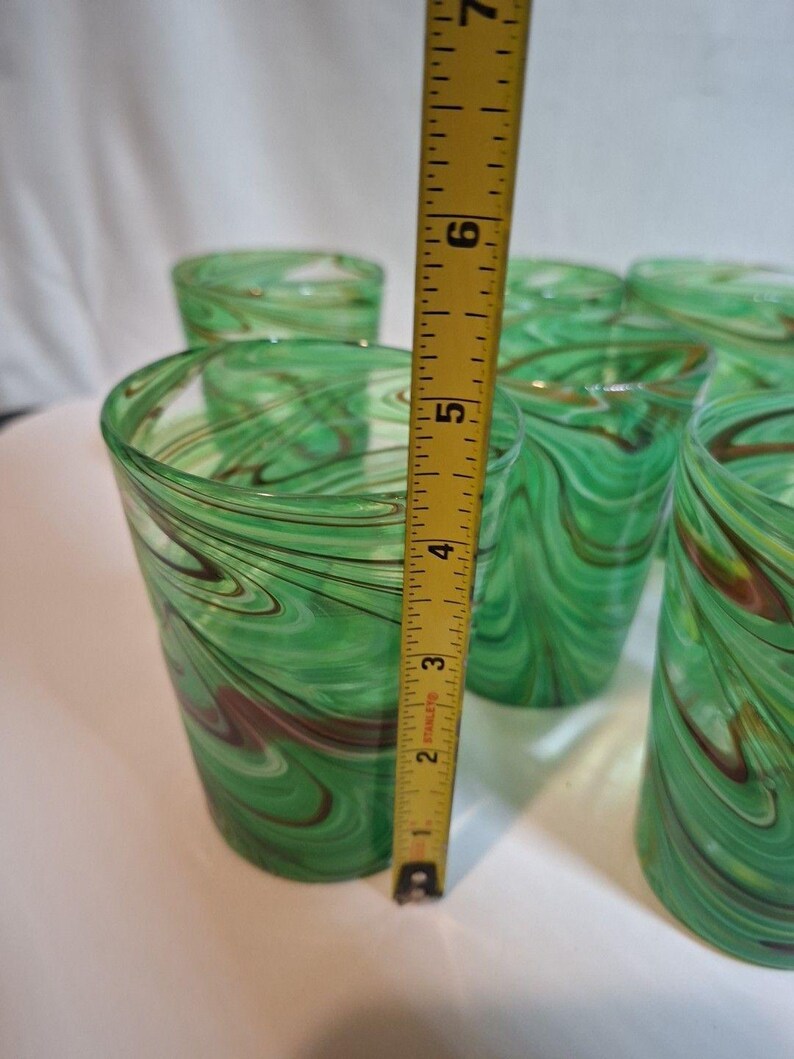 Retired ANTHROPOLOGIE Artisan 7 PC Green Swirl Hand Blown Glasses #1199077 New image 6