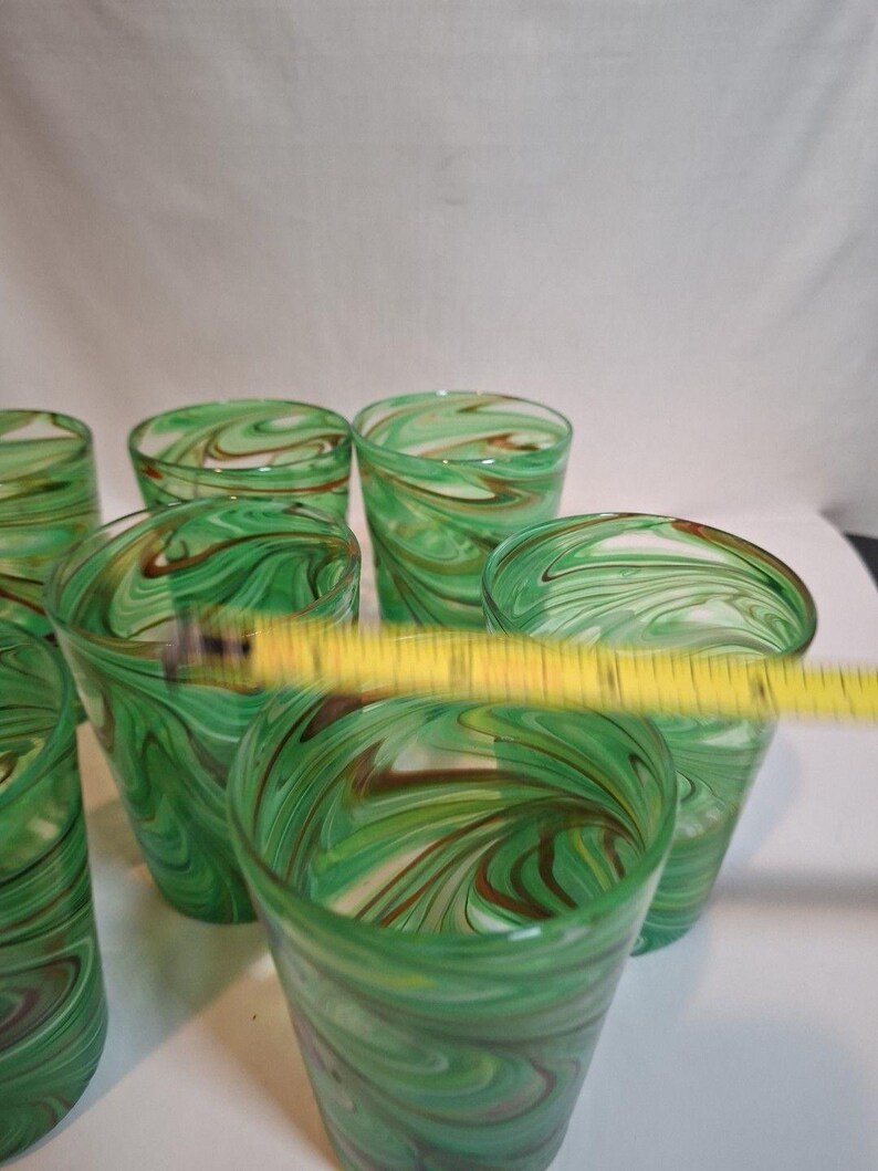 Retired ANTHROPOLOGIE Artisan 7 PC Green Swirl Hand Blown Glasses #1199077 New image 8