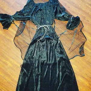 Witch Black Cosplay, Velvet Witch Costume, Witch, Vintage, Goth, Black Witch Dress, Black Witch Gown, Long Witch Dress, Witch Hat, Black