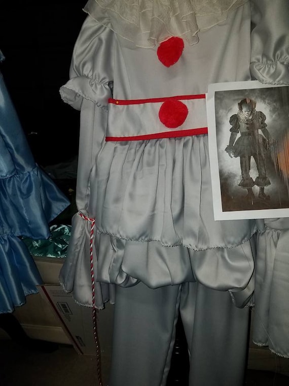 IT, Pennywise, Stephen Kings Pennywise, Pennywise Costume, Pennywise Cosplay, Childs Pennywise, UNISEX Pennywise, Killer Klowns CHAPTER 2