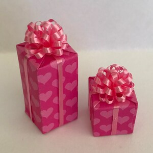 Tall or Short Pink Hearts on Pink