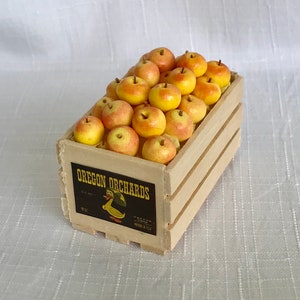 Farm Stand - Yellow Apple Crate