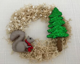 Couronne de lichen en édition limitée avec écureuil