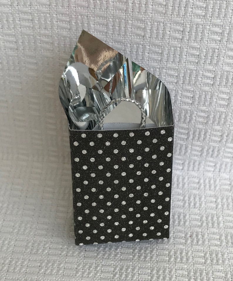 Red Glitter Heart Miniature Gift Bag image 5