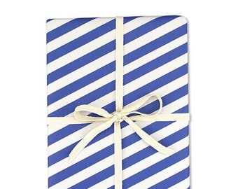 Geschenkpapier Streifen blau
