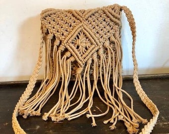 Fringed woven purse,macrame ,Knit Purse,bag,Cross body bag,Boho bag,knotted, crochet, Shoulder Bag ,tan ,hippie bag