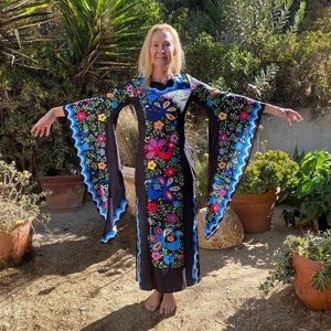 Beautiful Long dress, Butterfly sleeves, Fitted, Maxi Dress, Peacocks, Flowers, Printed dress, Medium, Large, Bell sleeves