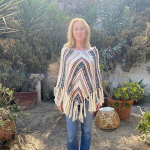 Indian knit poncho, poncho top, tan, green, Blue, fringed, Gold threads