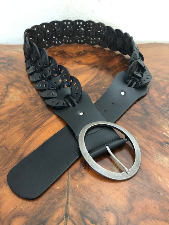 Old Navy black leather cut out belt, large - image 1