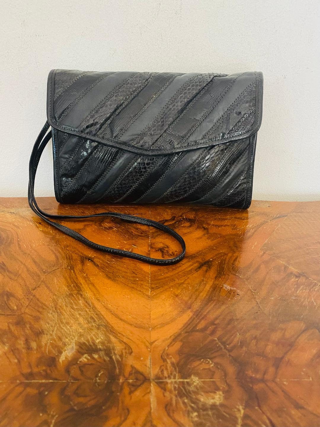 Oleg shop cassini purse