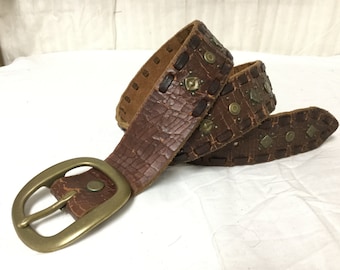 レア　ブラウンレザー ファーベルト スタッズ付き Amazon.co.jp: スタッズベルト 利用可能なスタッズレザーパンク