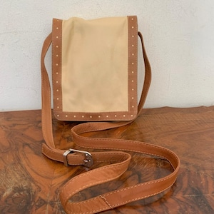 Kenneth Cole, saddle, bag, purse, Crossbody, shoulder bag, tan, brown