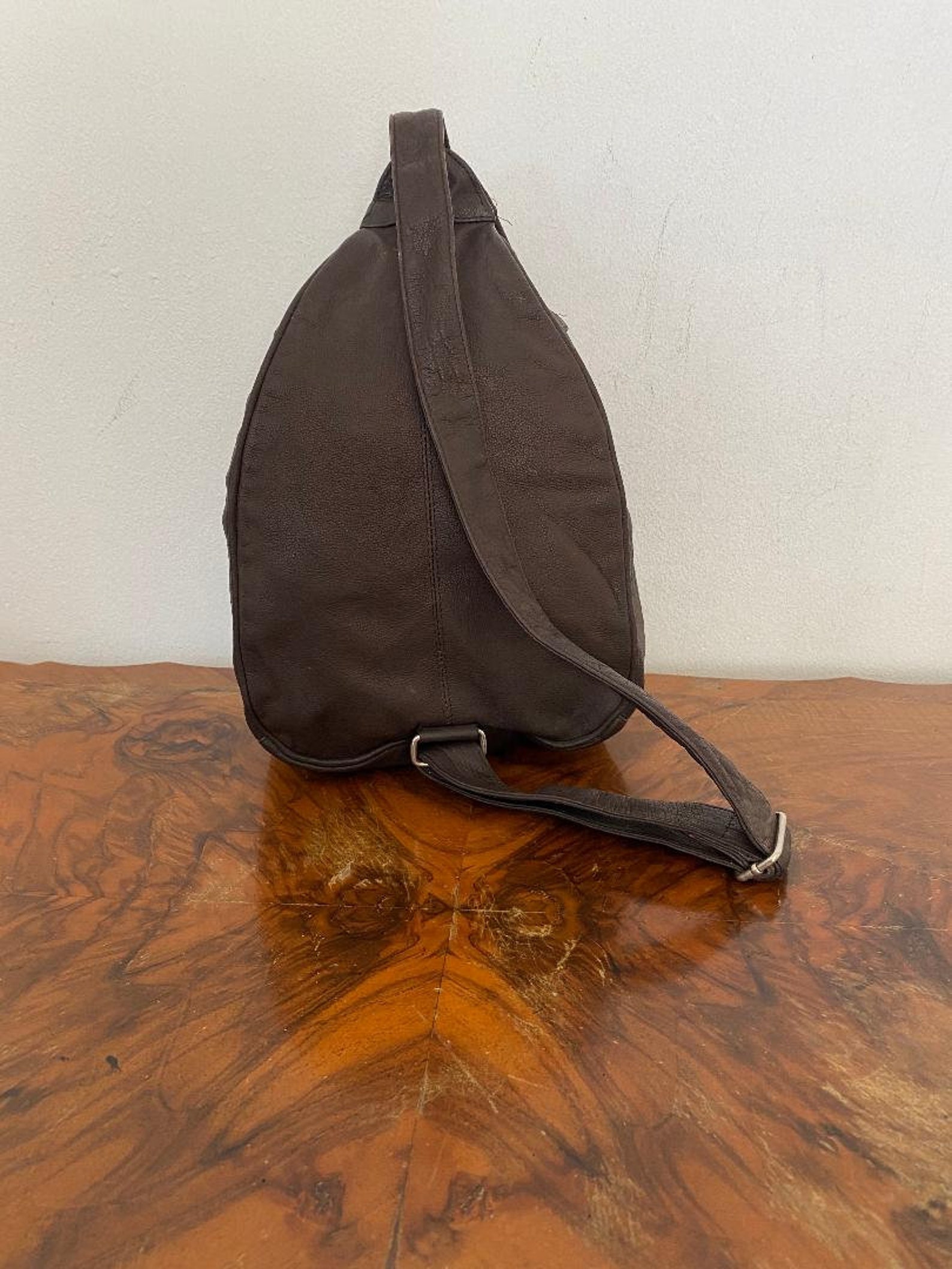 kenneth cole sling bag