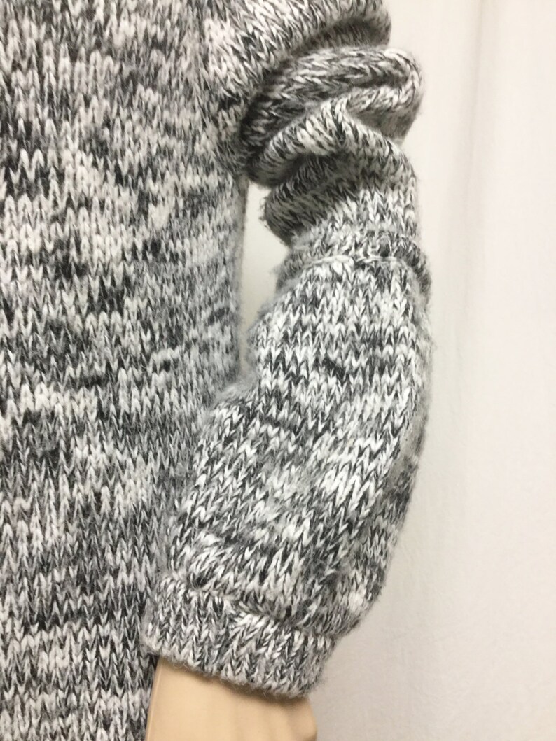 pullover schwarz puffärmel