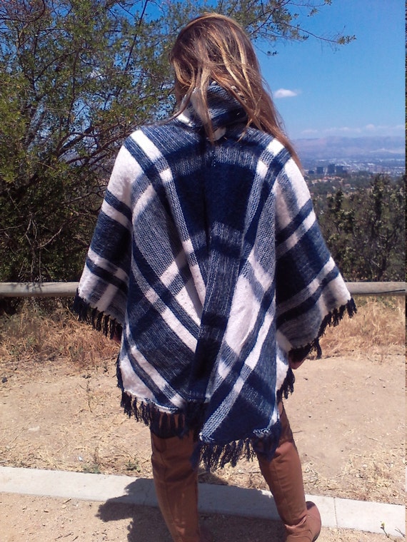 Plaid shawl,blue plaid,Fleece shawl, fleece wrap,… - image 2