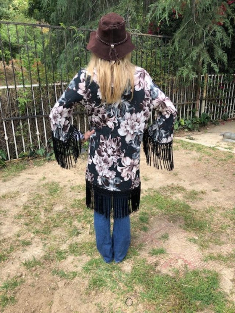 Forever 21,Black Mauve,Gray Cardigan top Long flowered Long sleeve top Medium fringed