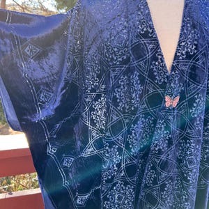 Royal Blue Velvet Kimono,Fringed, Cover,Devore Jacket, BURNOUT Velvet Kimono,Bohemian,Fringed Devore Robe,Hippie,Haori, Butterfly brooch