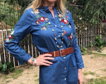 Vestido de mezclilla bordado, azul, mezclilla, vestido, vestido de algodón, rojo, flores