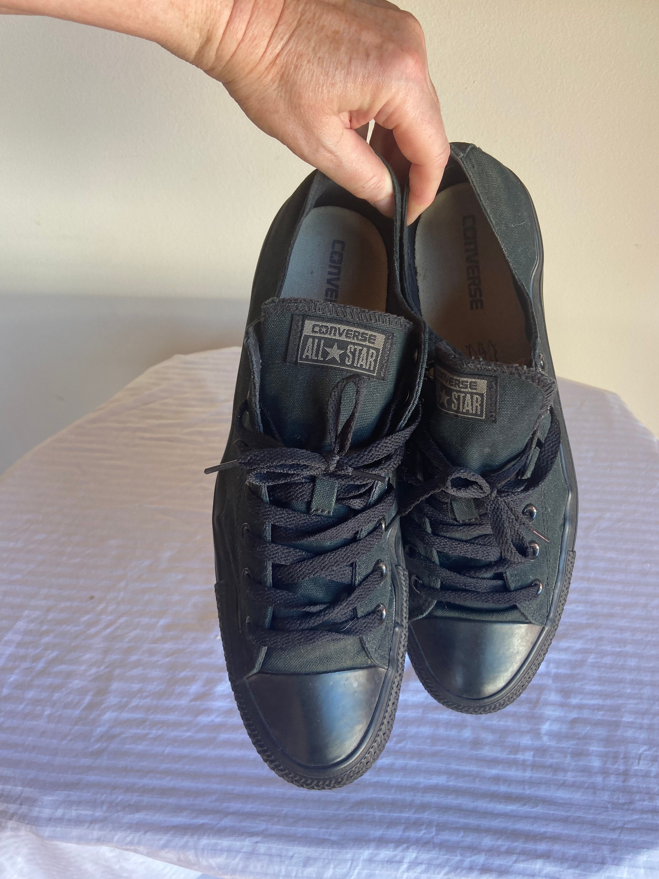 Converse ,all Star, Black Sneakers, Men's 12, Women 14, 2003 - Etsy
