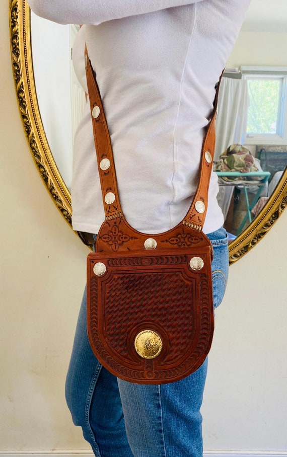  Borec1979 Leather shoulder holster, Holster bag, Handmade  leather holster, Utility vest, Leather tool belt, Weekender bag, Sling  bag, Hip bag, Fishing vest