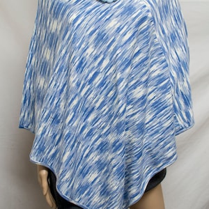 Knit Poncho,Poncho top, Blue, White, Sweater, Flower Pin