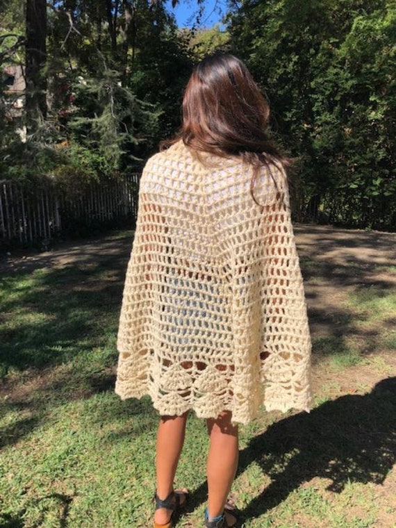 Tan knit Cape,Large, Crochet,Poncho,Wool,Soft wool - image 2