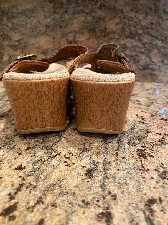 Dansko Sandals, brown leather clogs, brown leathe… - image 6