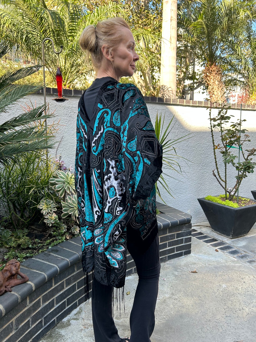 Teal Dream Floral Print Velvet Burnout Kimono