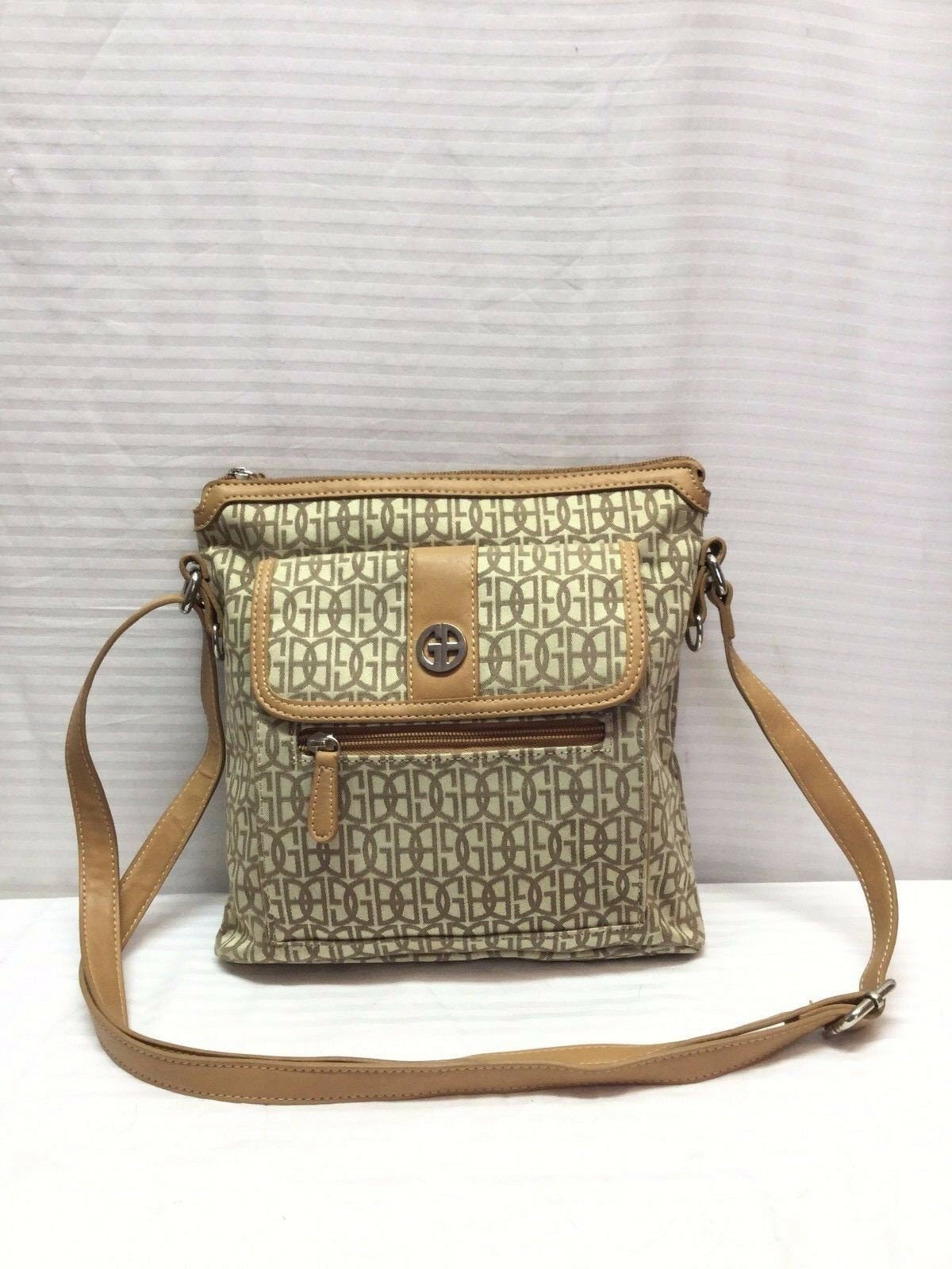 Giani bernini sales shoulder bags