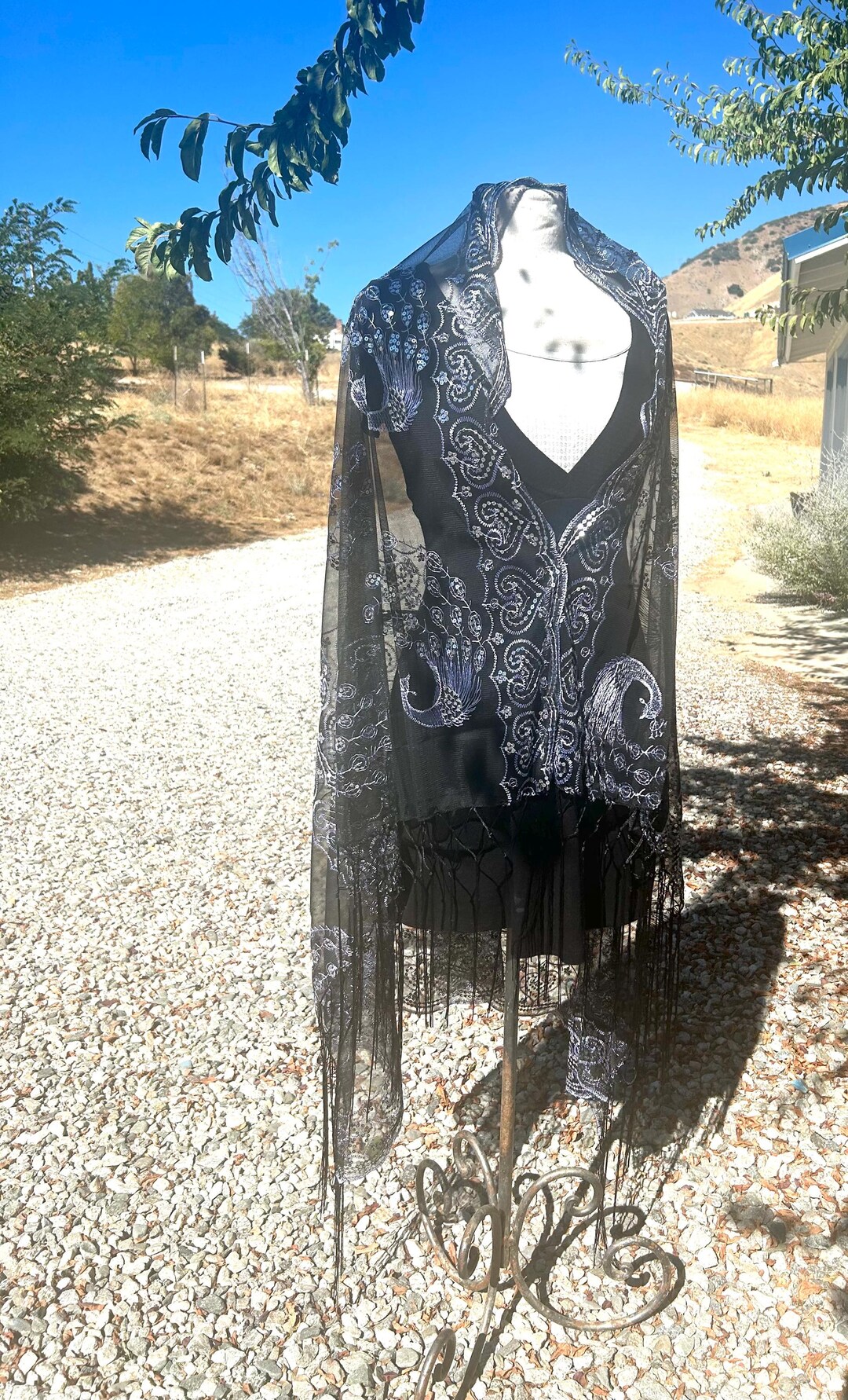LARGE SQUARE SCARF PEACOCK PROUD