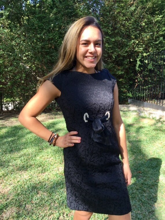 Black formal dress, 6,size 6, black, sleeveless, … - image 2