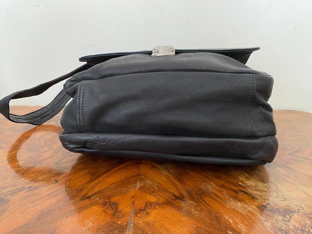 Large Black Leather Messenger Bag Organizer Bagwarner Etsy