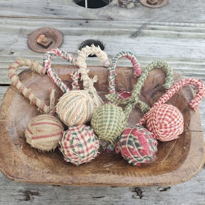 Christmas Bowl Fillers, Candy Canes, Rag Balls, Holiday Bowl Fillers, Country Christmas Bowl Fillers, Primitive Homespun Christmas Decor