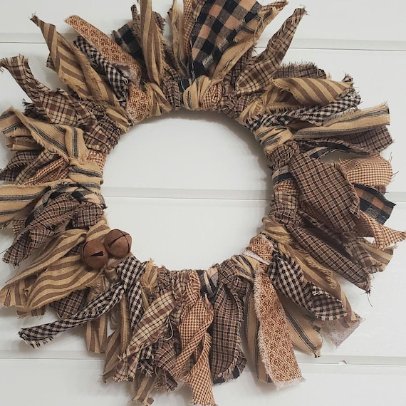 Plaid Rag Wreath: Brown & Black Primitive Farmhouse Decor