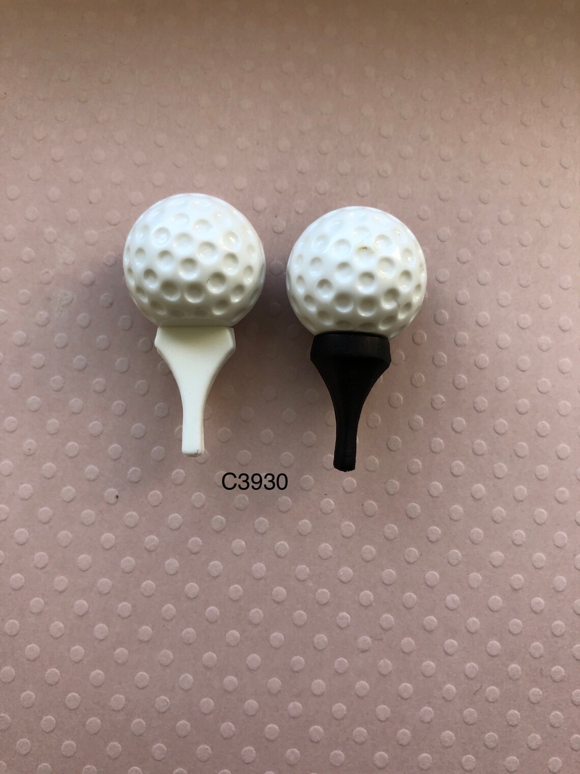 One Package 4 Buttons Golf Ball and Tee Shank Buttons C3930 Etsy
