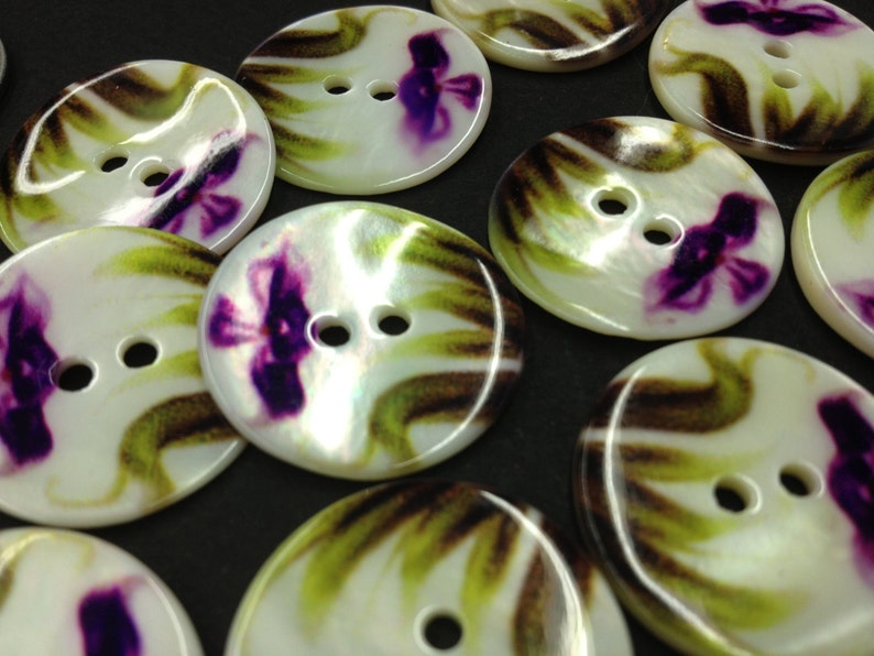 One of a kind Vintage River Shell Pearl with Purple Floral Pattern 2-Hole Buttons A7979 available in several sizes 6 buttons/1 Package image 1