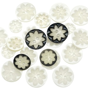 12 Pcs Vintage Flower Pattern 2-Hole Polyester Buttons | Decorative Sewing Buttons for Jackets, Dresses, Coats | Black & White | (A7024)