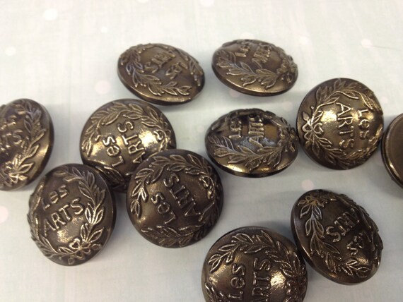 k1261 1 Dozen Floral Pattern Antique Silver or Ant Brass Vintage 2-Hole Buttons