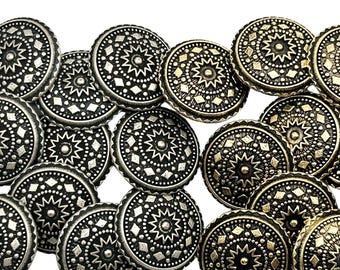 Vintage Metallknöpfe: Antikes Gold & Silber, italienische Handarbeit (12er Set)