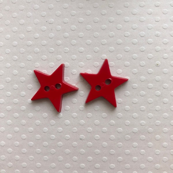 One Package (12 Buttons) Red Star  Vintage 2 Hole  Buttons F1314